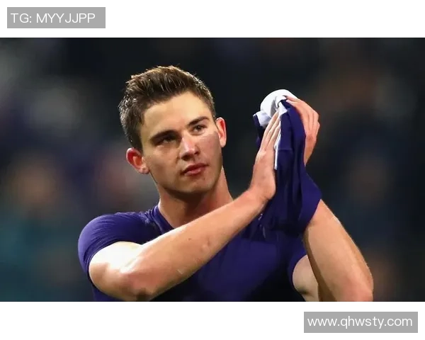 希腊人对战安德莱赫的战术分析与球队表现评估 希腊人对战安德莱赫的战术分析与球队表现评估